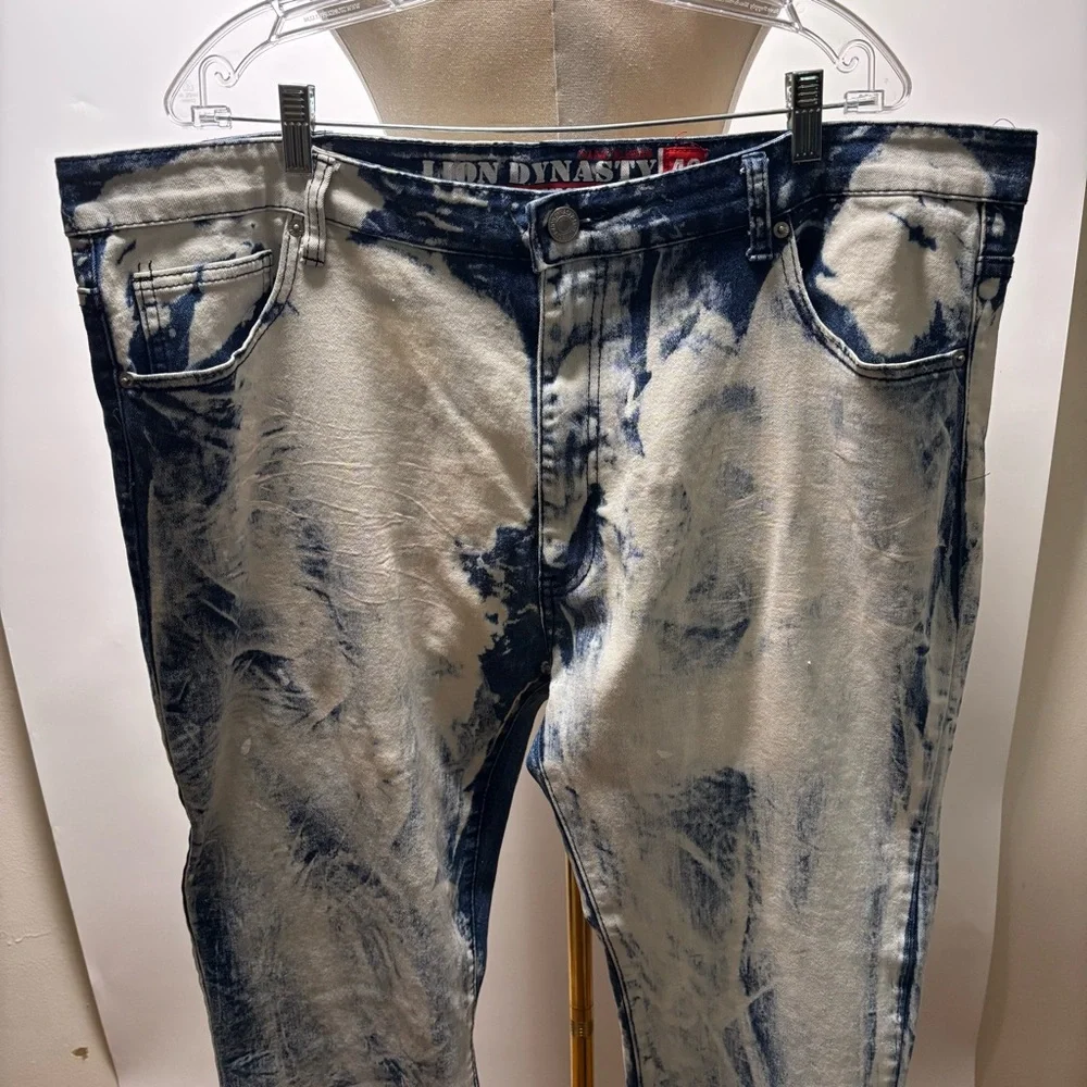 Lion Dynasty Straight Jeans Size 42 - Picture 2 of 11